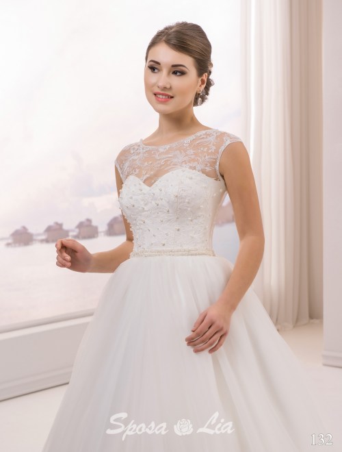 https://www.sposa-lia.com/images/stories/virtuemart/product/132 (2).jpg